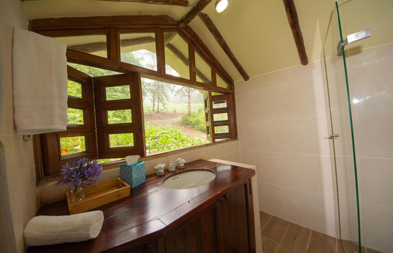 Las Mercedes Lodge Cali Zewnętrze zdjęcie